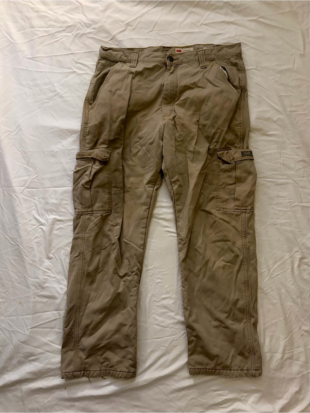 Wrangler Men's Cargo Pants in Olive
